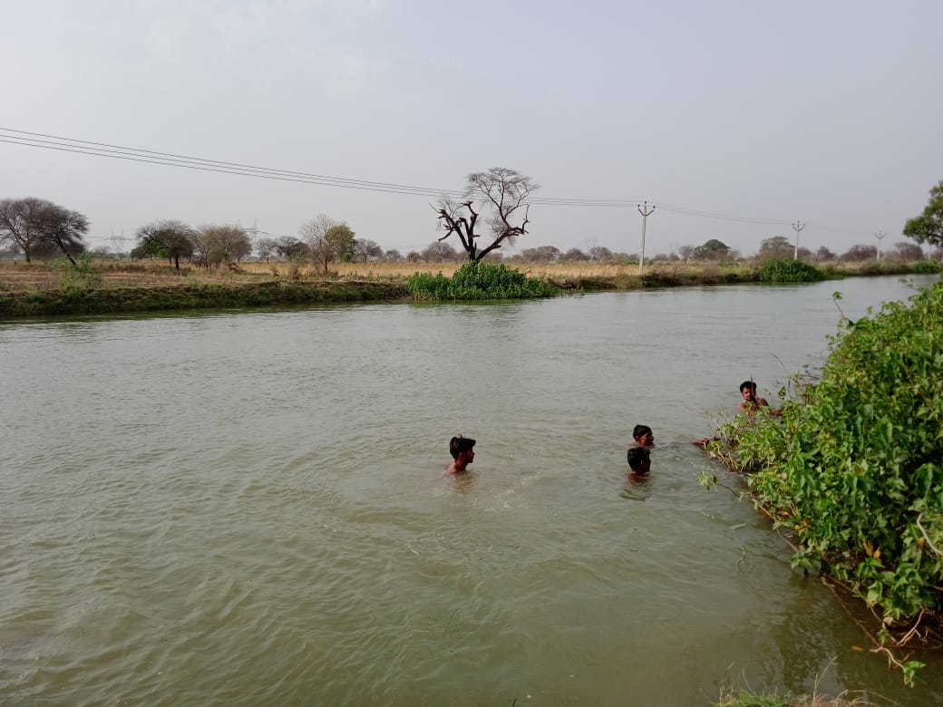 पहूज नदी में नहाने गए दो मजदूर युवको की डूबने से हुई मौत-शव बरामद
