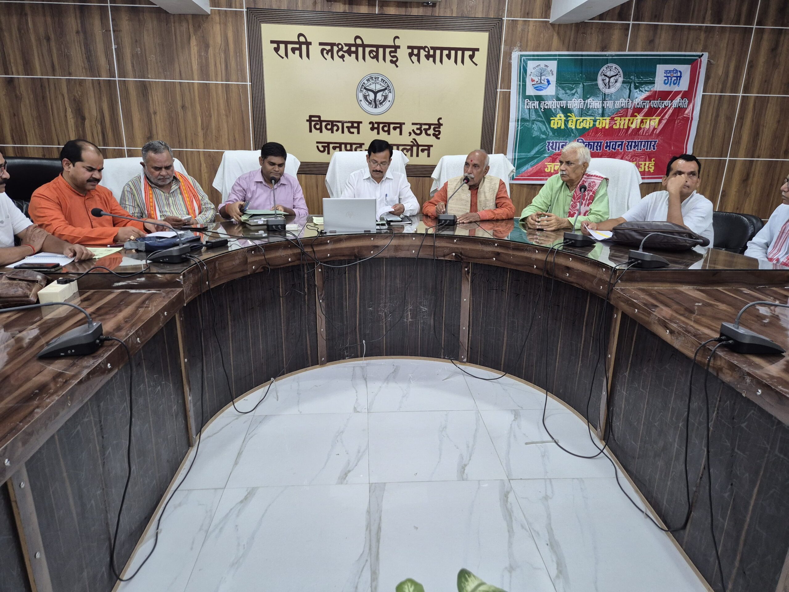 लोक भारती हरियाली अभियान के तहत हरियाली ही जीवन है