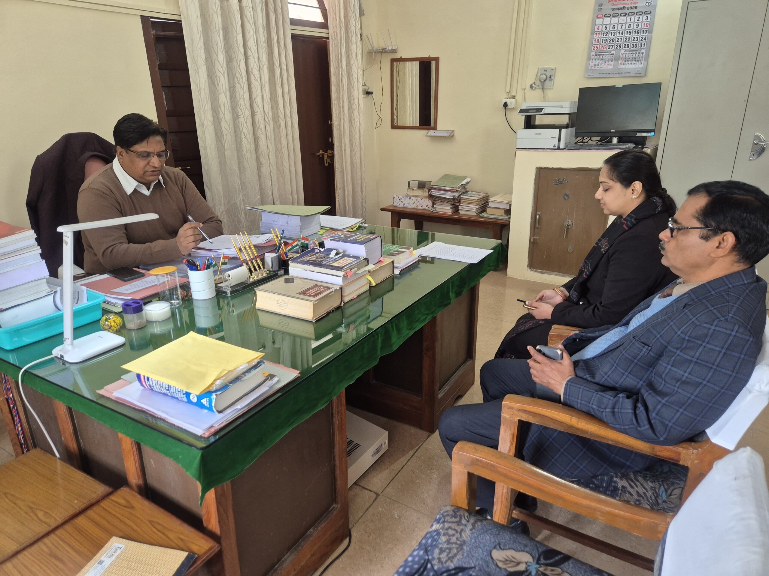 Jalaun : मेगा विधिक सेवा शिविर से आमजन को मिलेगा न्याय व योजनाओं का लाभ