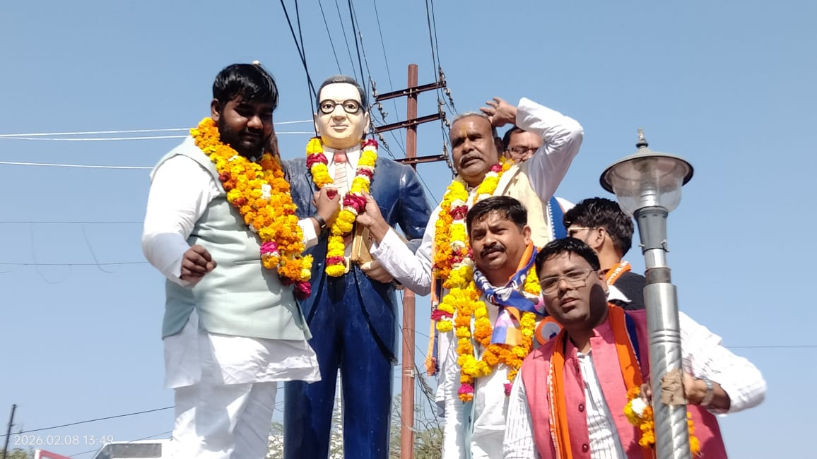 Jalaun : अपना दल (एस) के नवनियुक्त जिलाध्यक्ष का कार्यकर्ताओं ने किया स्वागत