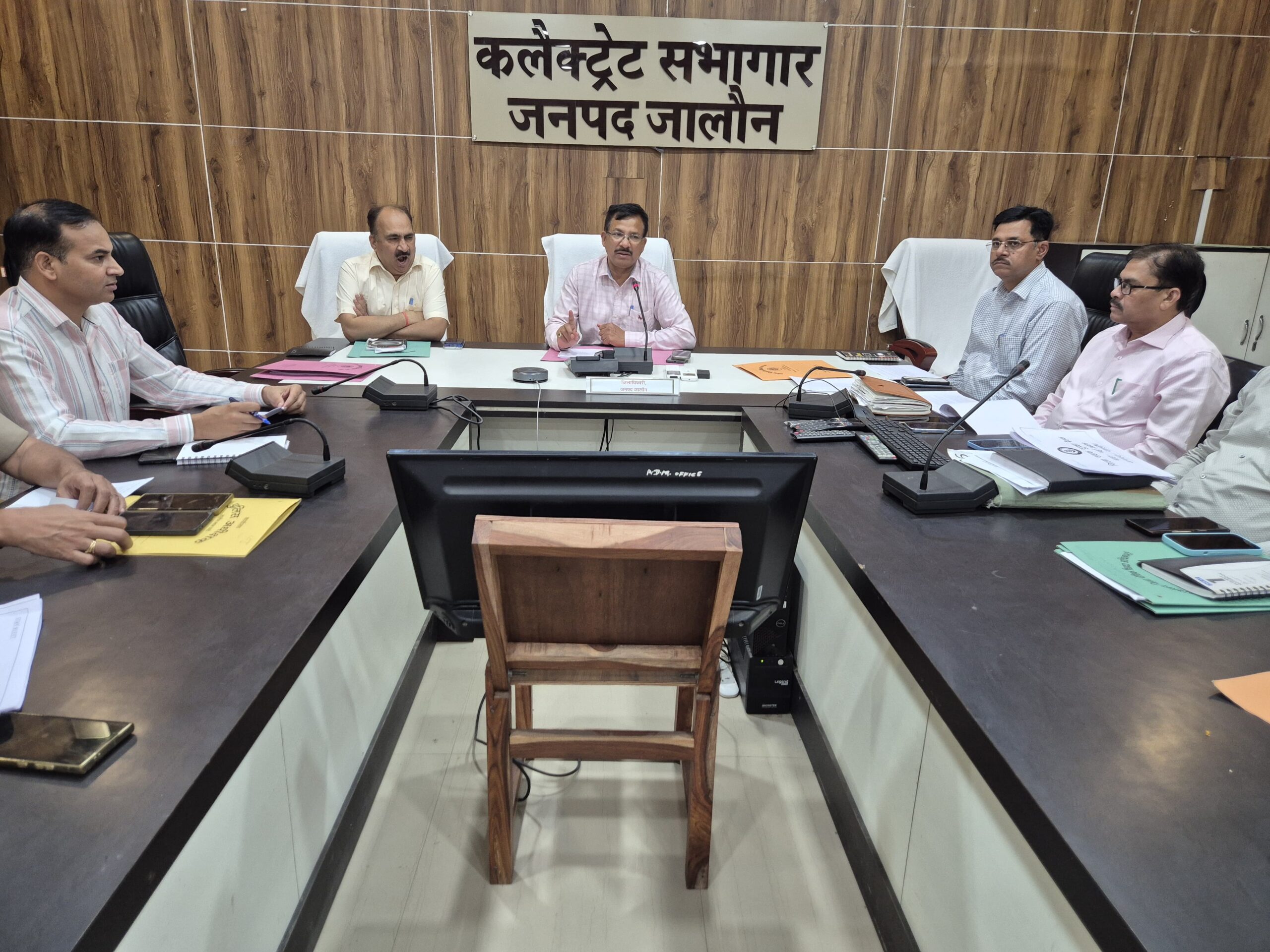 सड़क हादसों पर सख्ती, टोल प्लाजा पर 24 घंटे चलेगा जागरूकता अभियान।