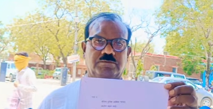 घर में घुसकर नकदी व जेवरात लूटने का आरोप, पीड़ित ने एसपी से लगाई गुहार