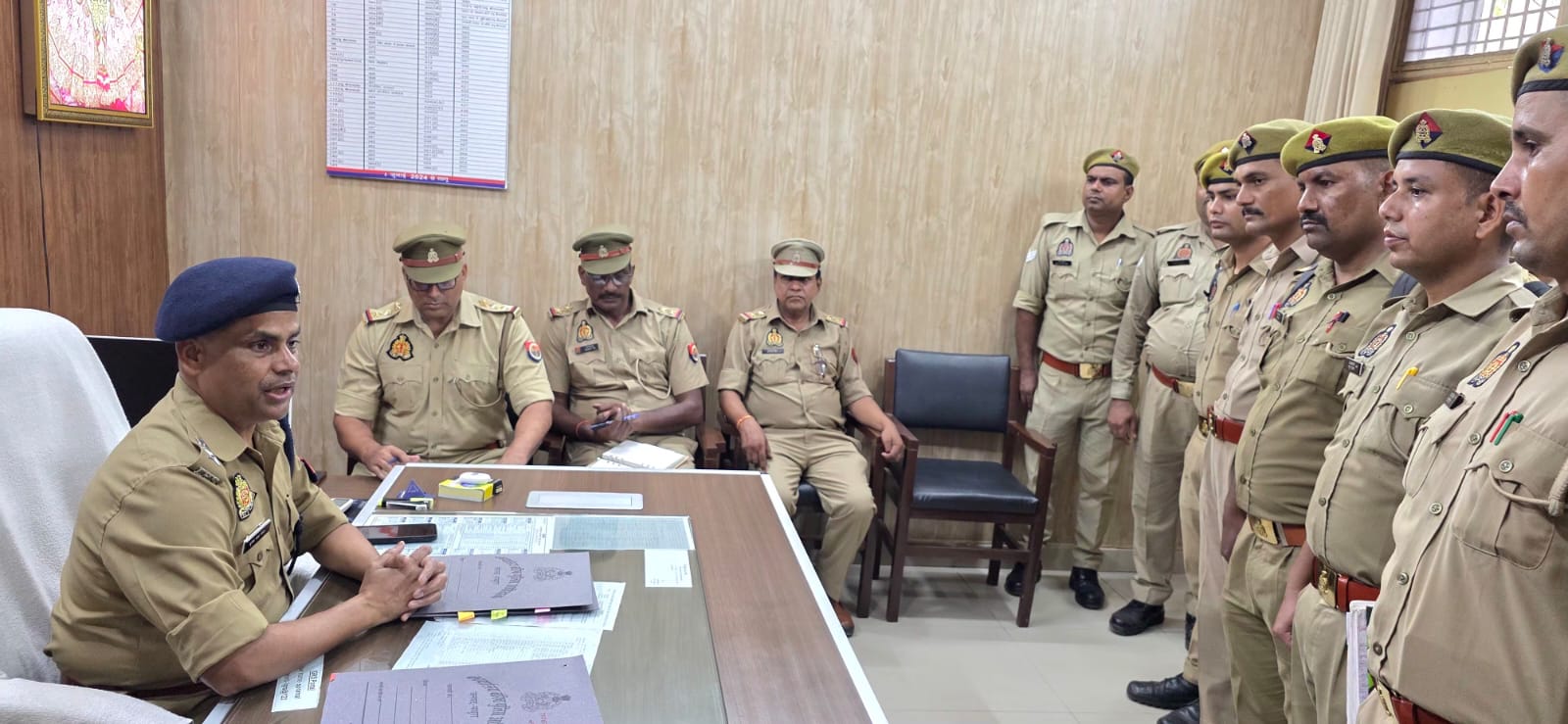 मथुरा: एसपी ग्रामीण ने कोर्ट पैरवीकारों और मालखाना प्रभारियों के साथ की गोष्ठी, दिए सख्त निर्देश