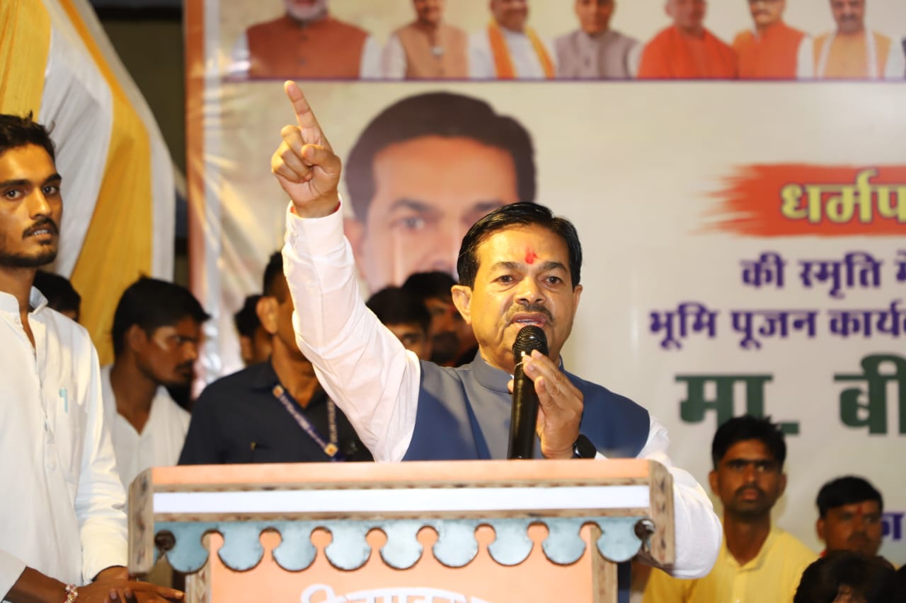 Jalaun : अमर शहीद धर्मपाल सिंह लोधी की स्मृति में बनेगा पार्क और स्मारक